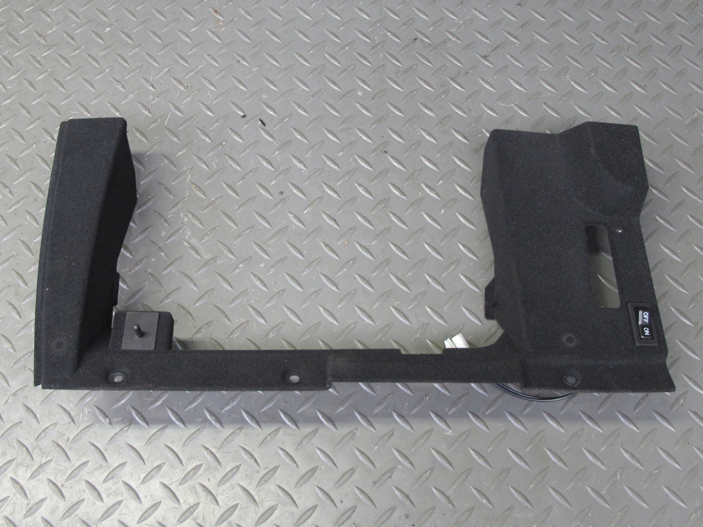 2004-2009 Cadillac XLR Right Side Dashboard Glove Box W/ Frame Trim Panel Set