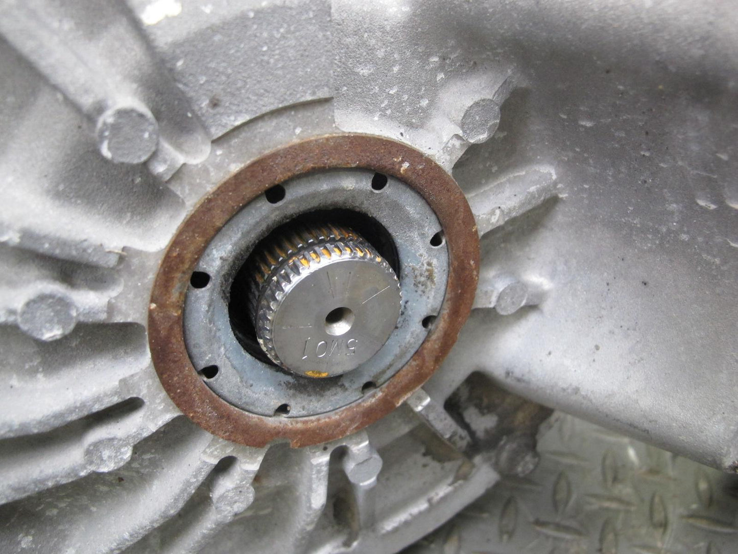 2004-2006 Cadillac XLR 4.6L Rear Differential Axle Carrier Assembly 2.93 Ratio