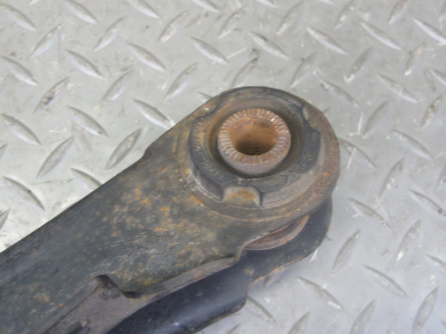 98-05 Lexus JZS160L GS400 GS430 GS300 Set of 3 Rear Left Control Arm OEM