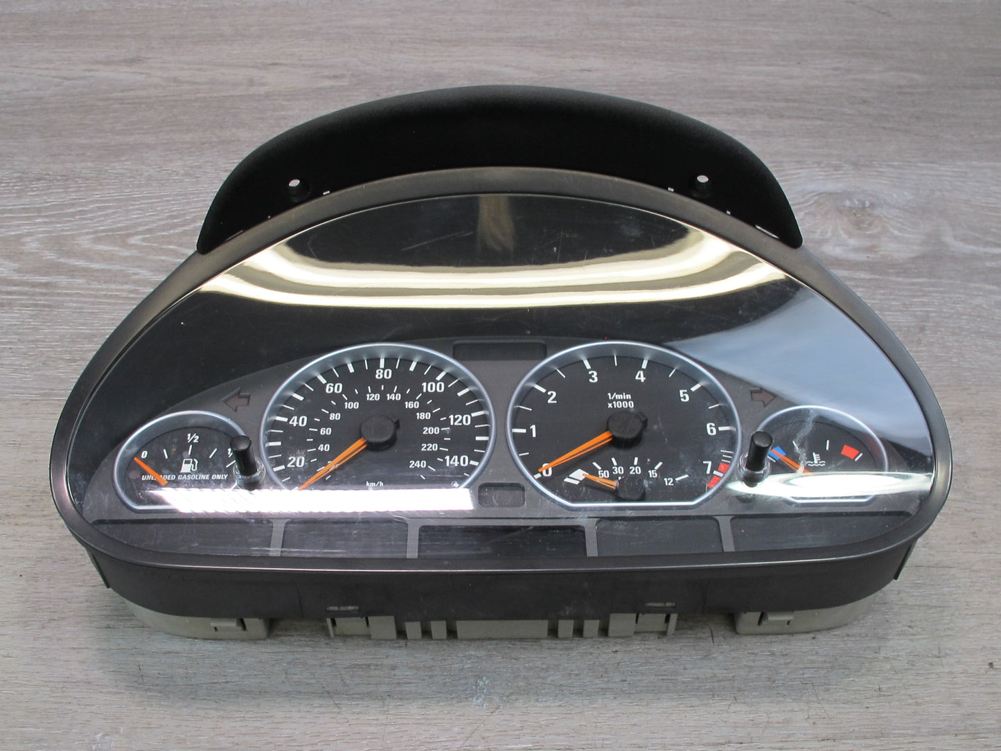 2001-2005 BMW E46 330i Instrument Cluster Gauge Speedometer 7896516