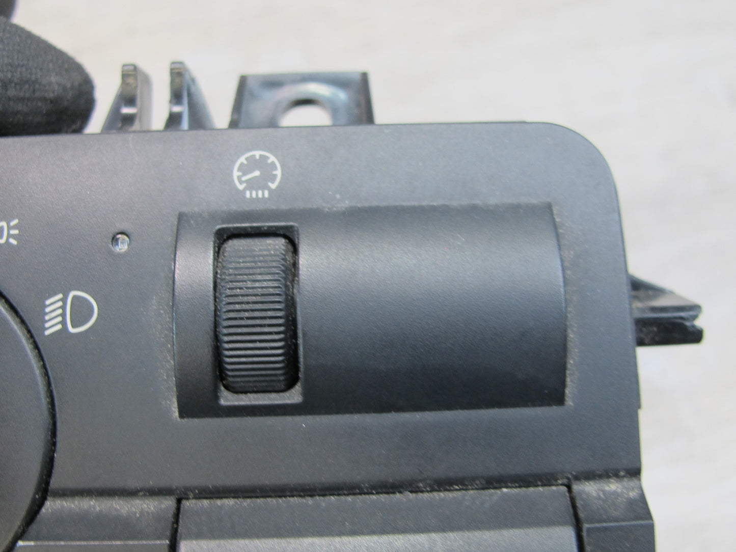 2004-2006 BMW E46 Headlight Fog Light Dimmer Switch 6936828
