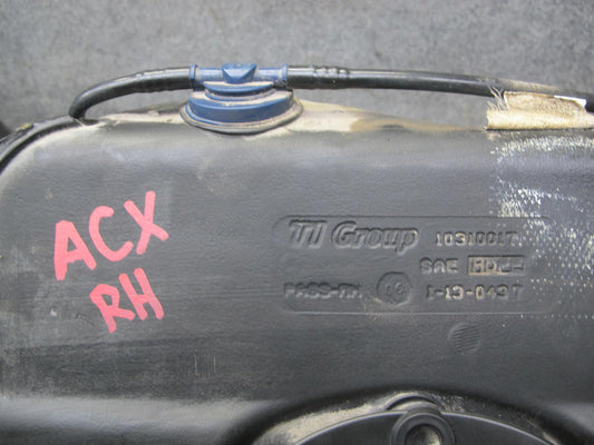 2004-2009 Cadillac XLR Right Left Gas Fuel Tank Reservoir W/ Cross Over Tube Set