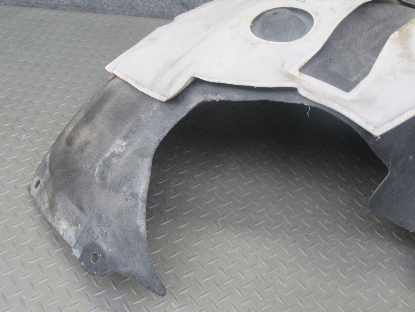 2013-2017 Range Rover L405 Front Right Fender Liner Wheel Splash Shield Guard
