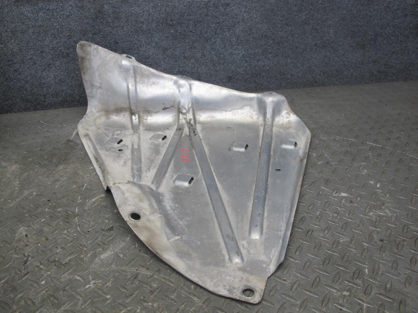 2004-2009 Cadillac XLR Right Left Gas Fuel Tank Heat Shield Set