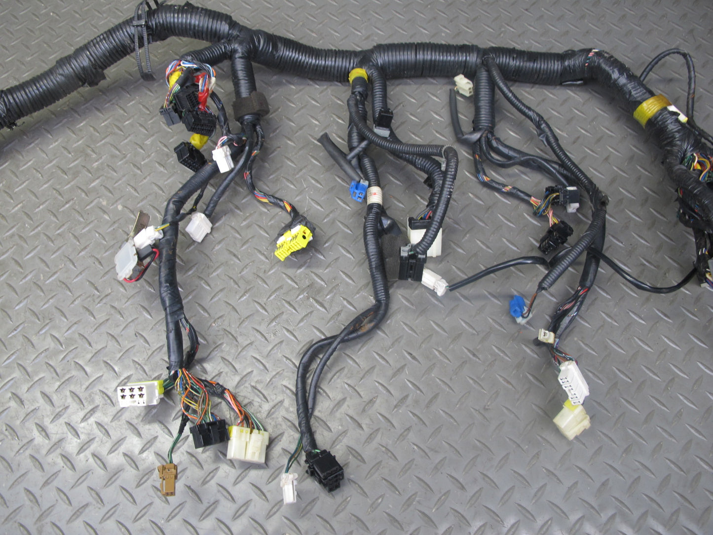92-93 Nissan Z32 300ZX VG30DE NON Turbo M/T Engine Bay Wire Wiring Harness OEM