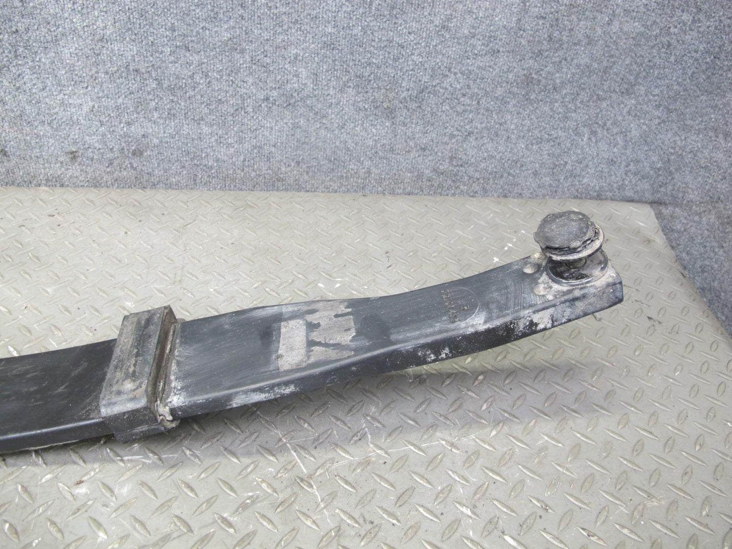 2004-2009 Cadillac XLR Front Suspension Leaf Spring 22146483