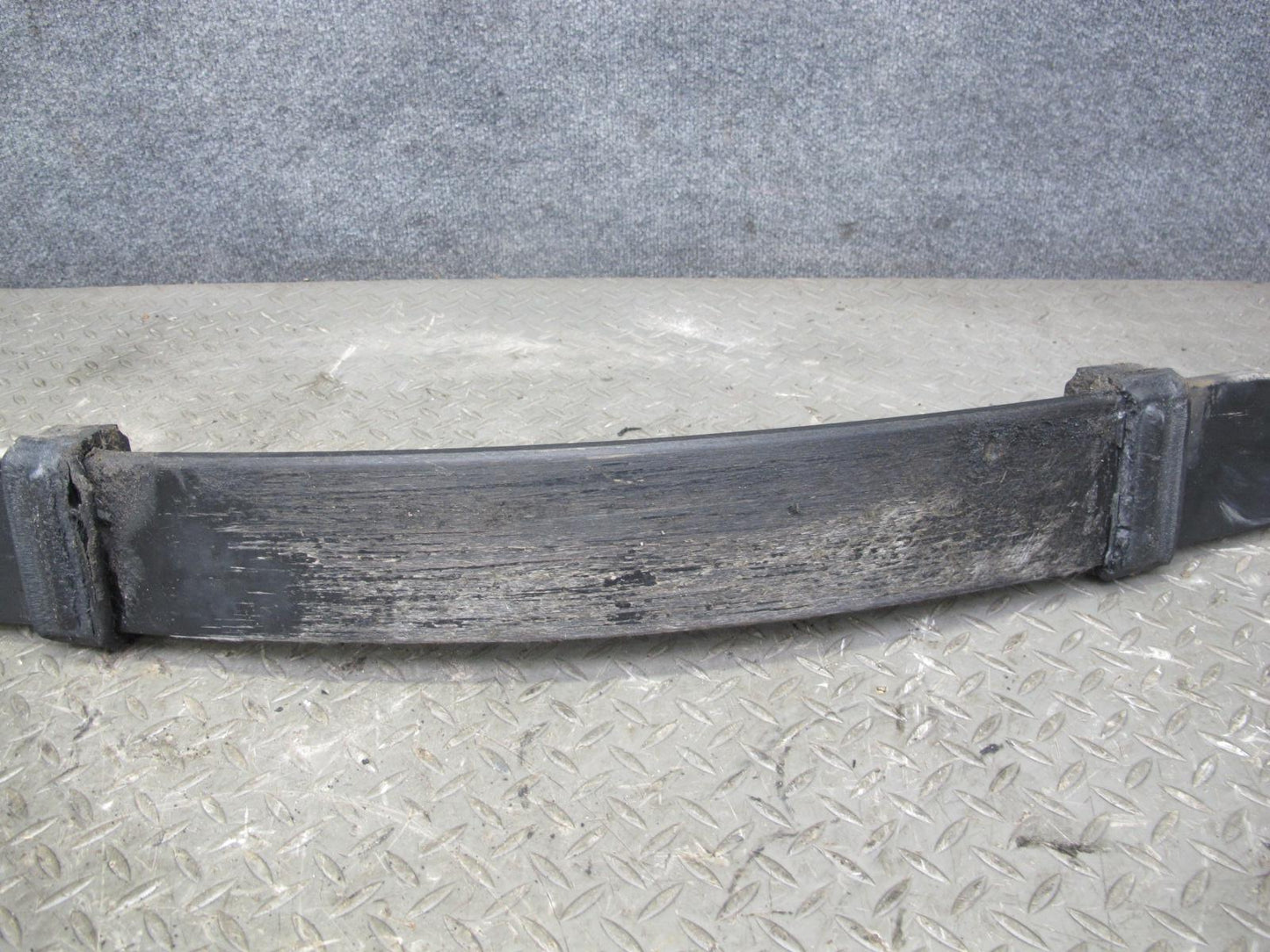 2004-2009 Cadillac XLR Front Suspension Leaf Spring 22146483