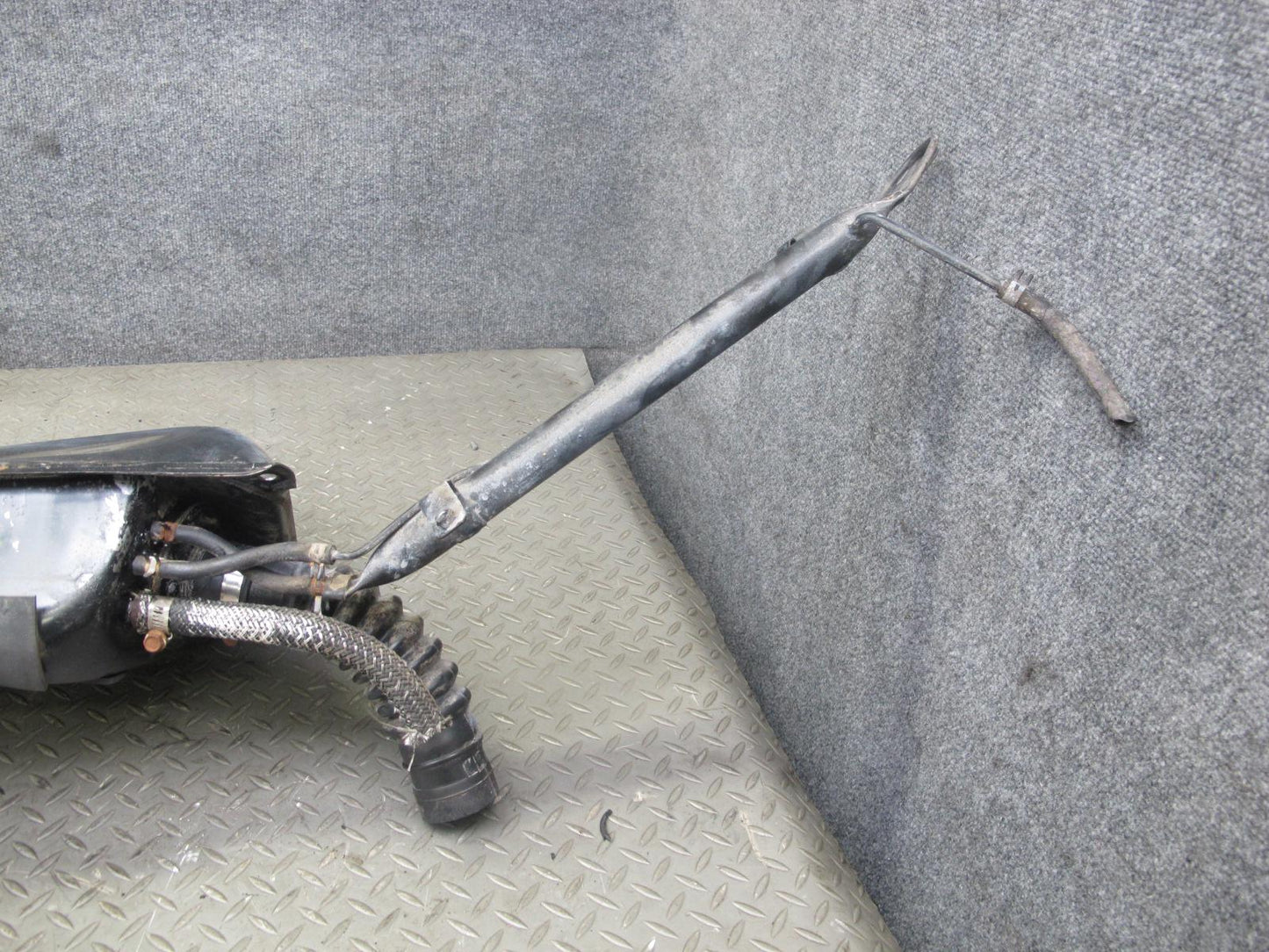 87-89 Toyota MR2 AW15 1.6L 4AGELC Fuel Gas Tank Assembly OEM