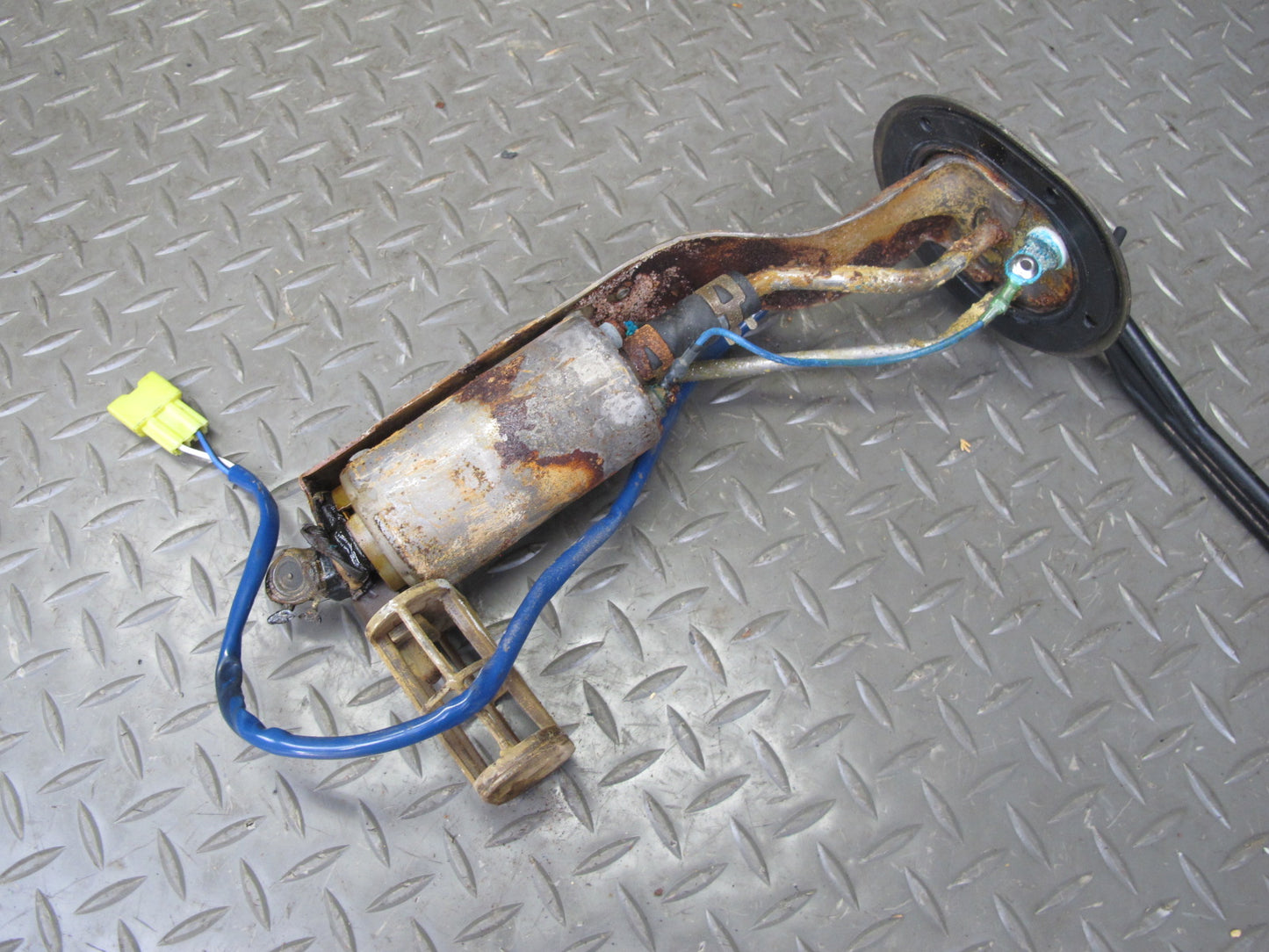 88-89 Toyota MR2 AW15 4AGELC Fuel Pump Tube Hose Pipe Line Assembly OEM