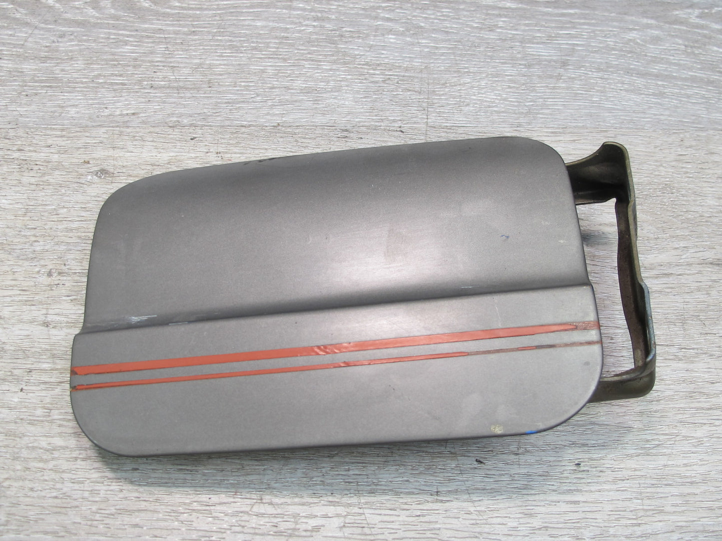 75-85 Mercedes W123 Fuel Tank Filler Door Lid Cover OEM