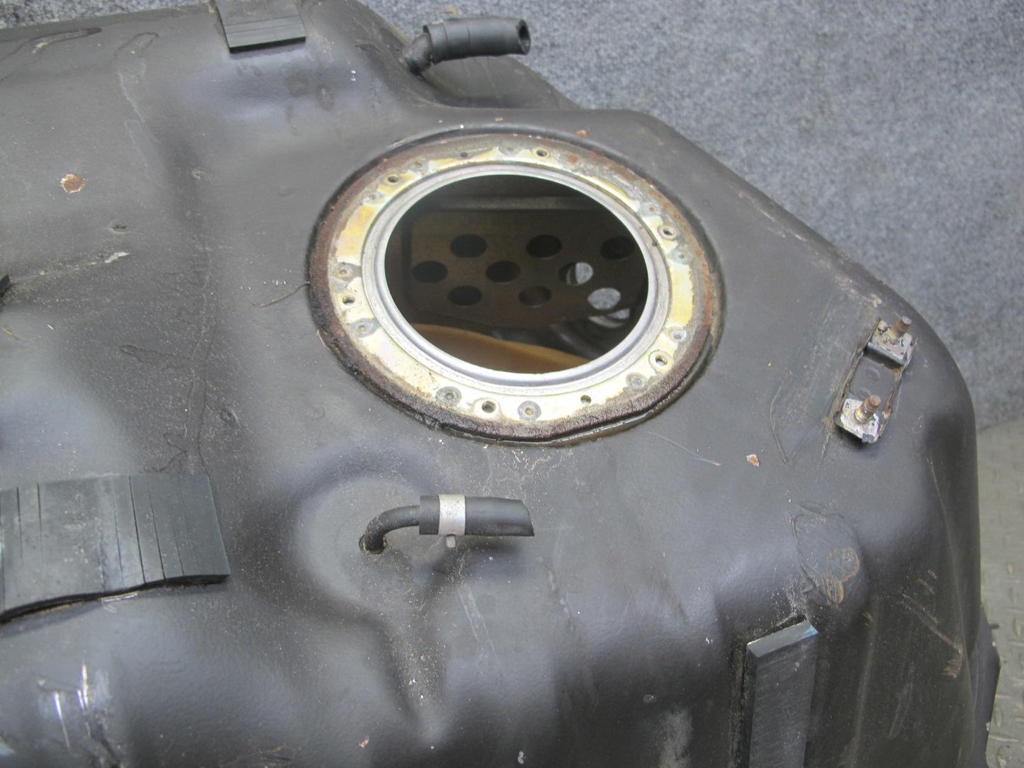 90-96 Nissan Z32 300ZX 2+0 NON Turbo Gas Fuel Tank Unit OEM