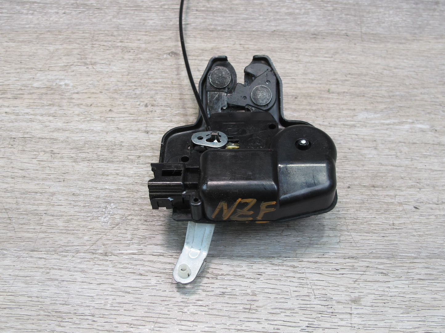 10-20 Nissan 370Z Z34 Rear Trunk Lid Lock Latch Actuator w Pull Handle OEM