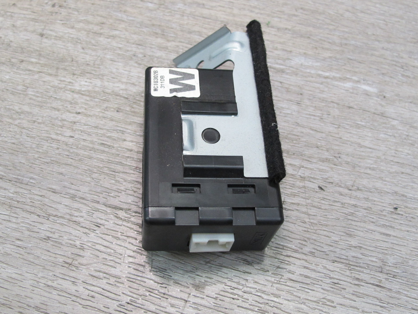 09-20 Nissan Z34 370Z Anti Theft Keyless Entry Sensor Module Unit OEM