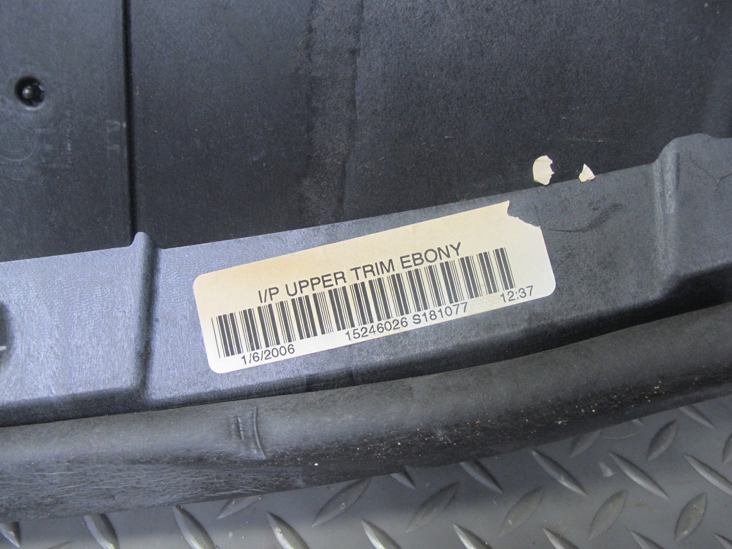 2004-2008 Cadillac XLR Dashboard Upper Cover Trim Panel Black 10352098