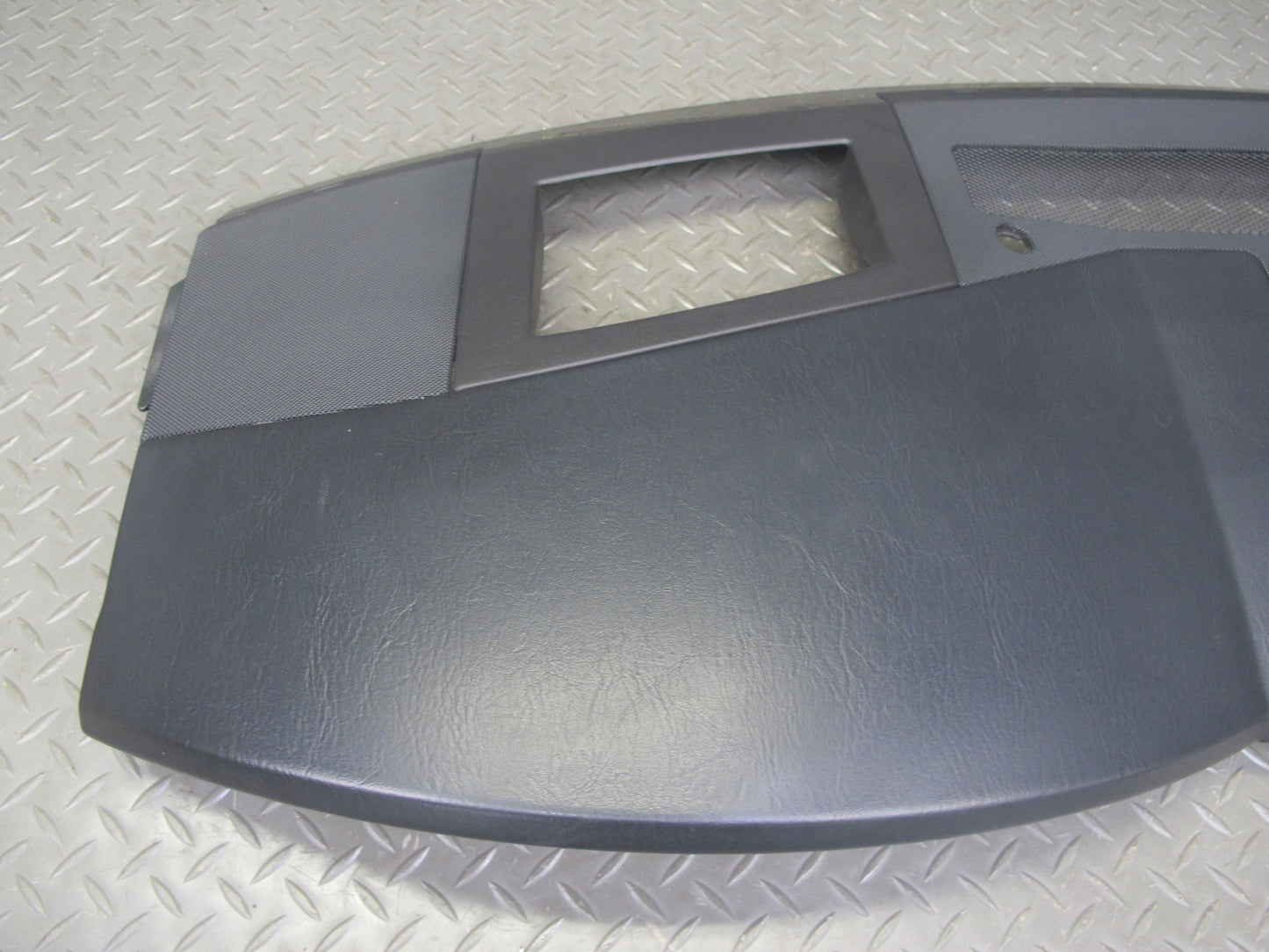 2004-2008 Cadillac XLR Dashboard Upper Cover Trim Panel Black 10352098