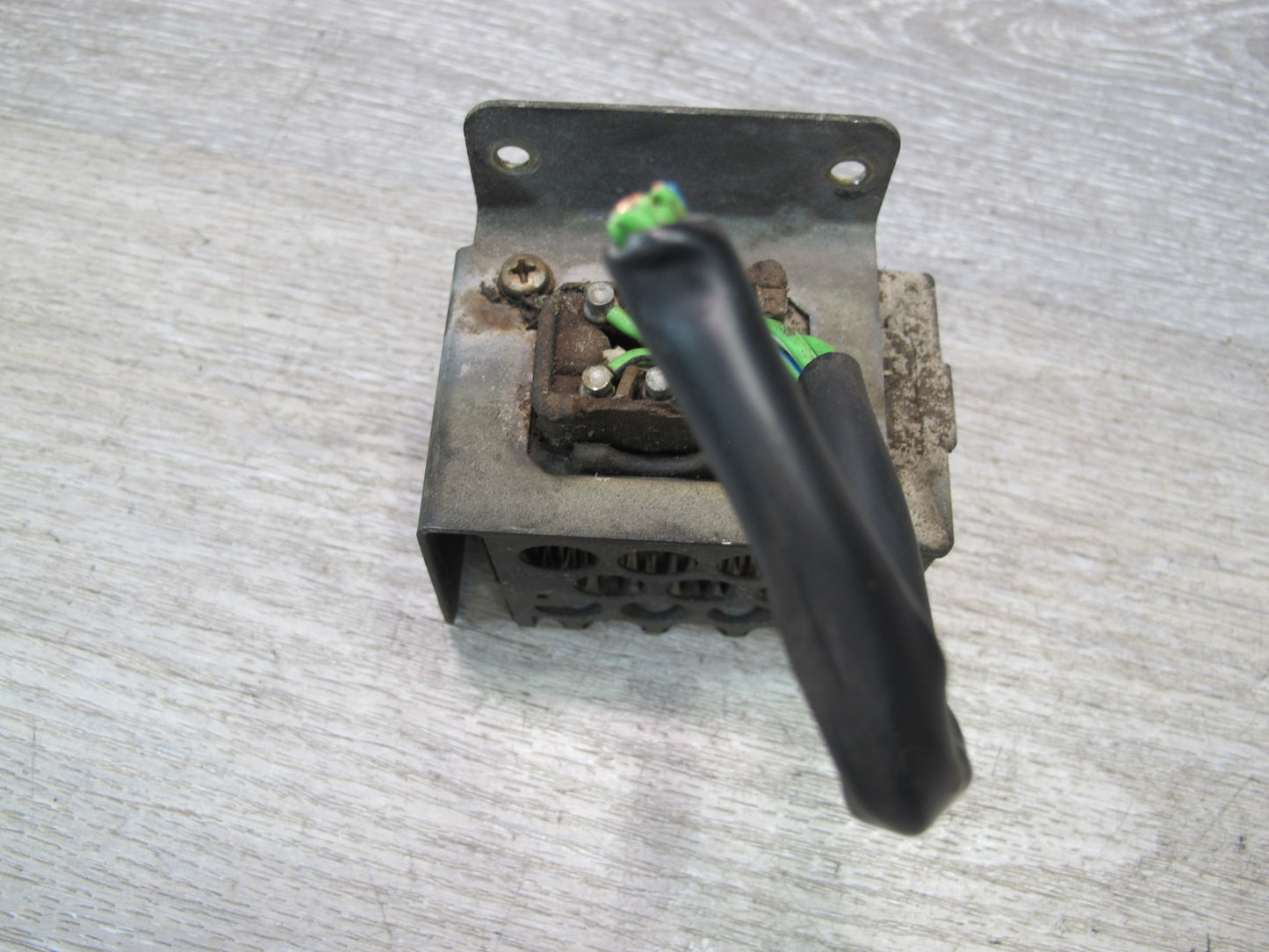 75-85 Mercedes W123 Heater Blower Motor Resistor OEM