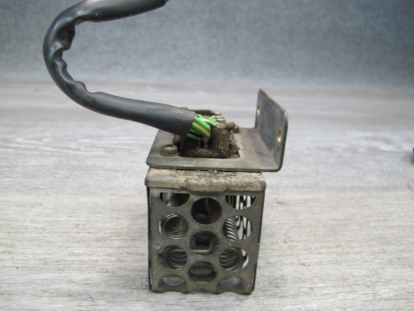 75-85 Mercedes W123 Heater Blower Motor Resistor OEM