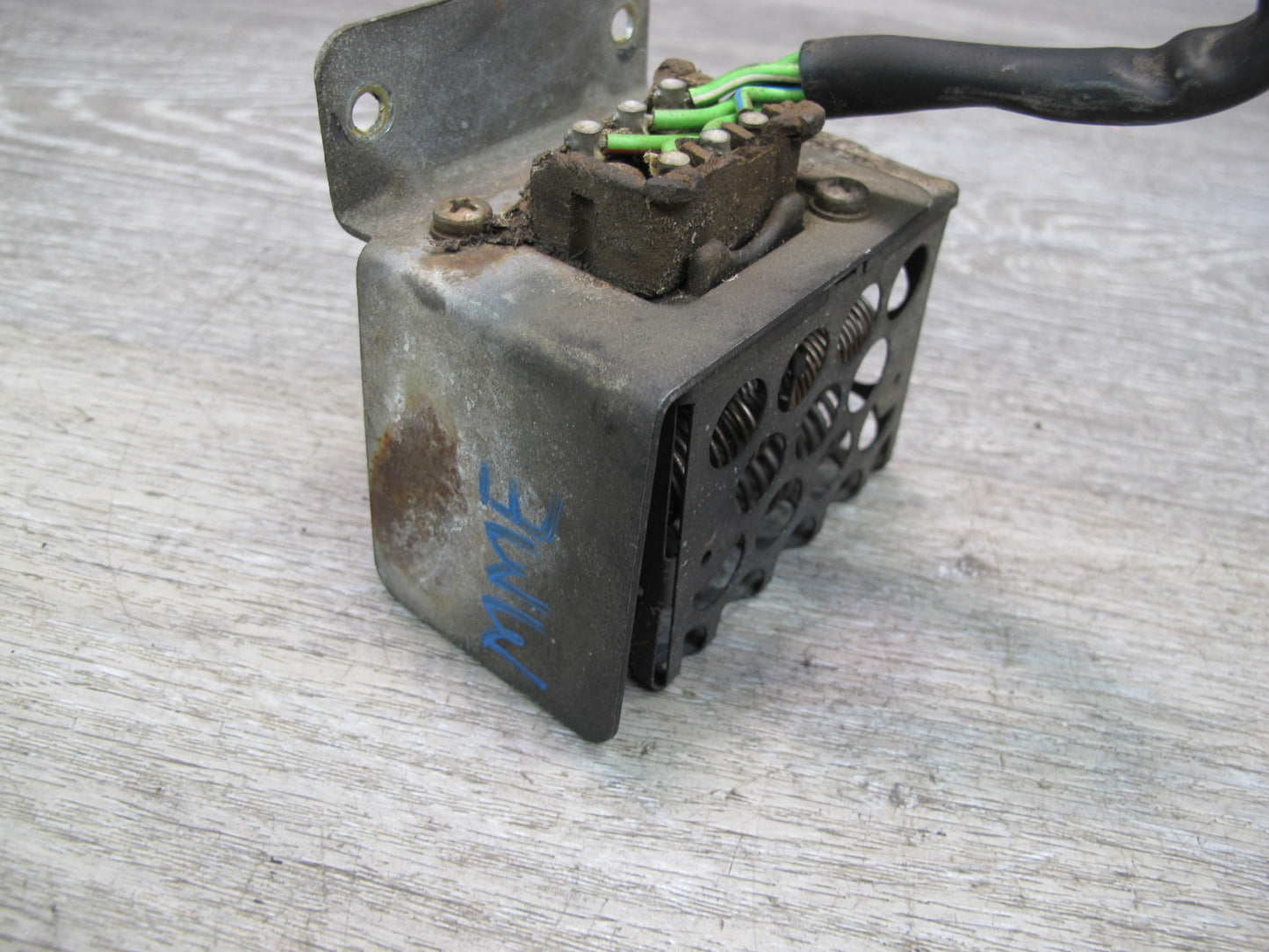 75-85 Mercedes W123 Heater Blower Motor Resistor OEM