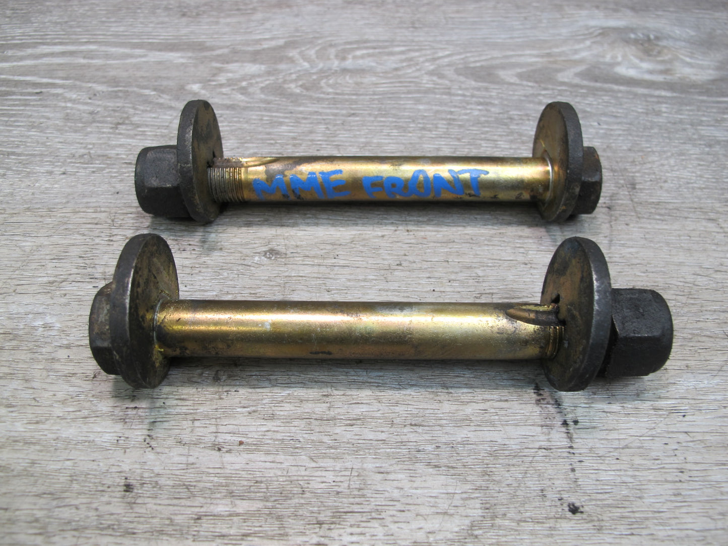75-85 Mercedes W123 Front Suspension Eccentric Adjust Camber Bolt Set of 2