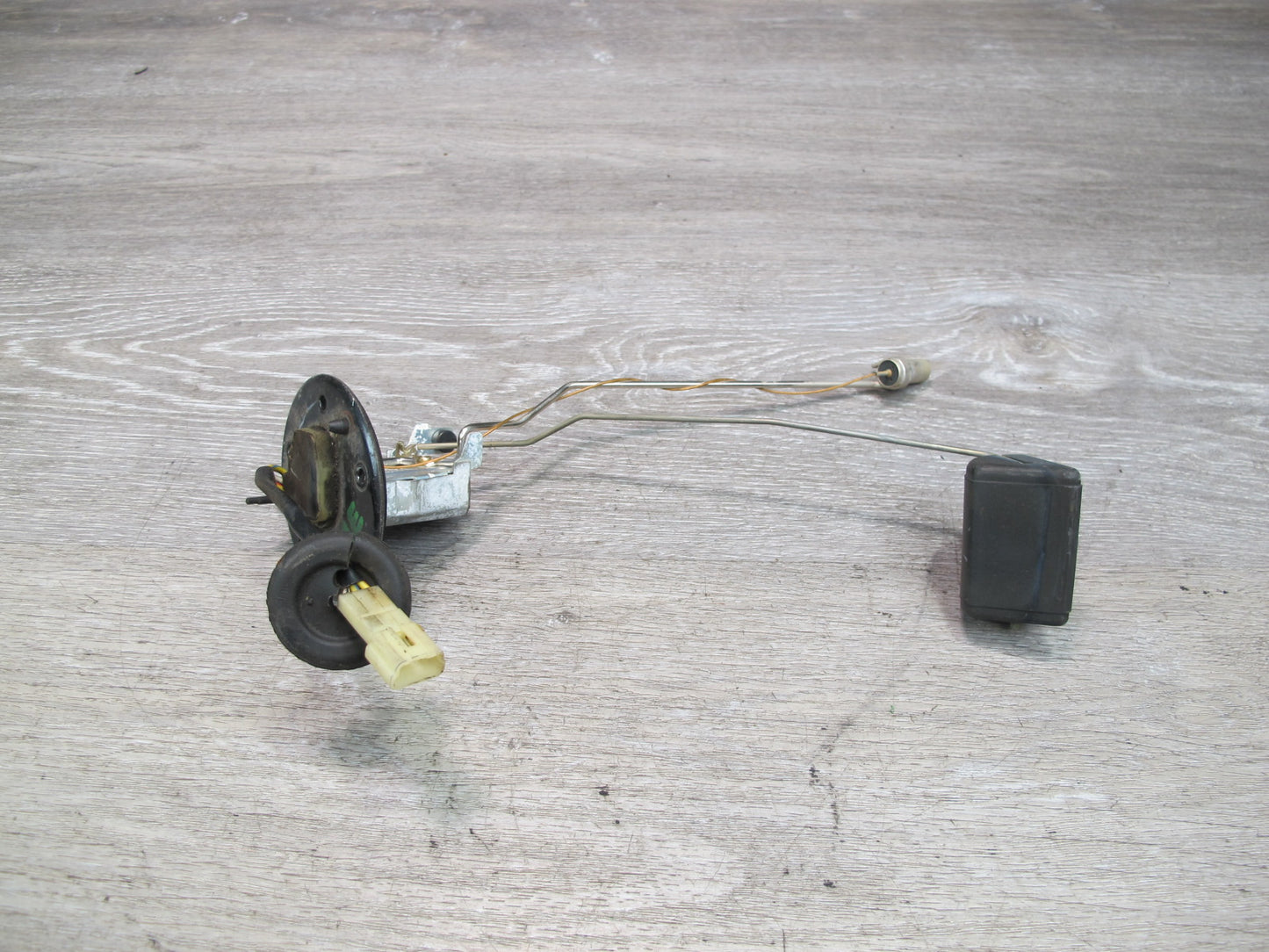 91-95 Toyota MR2 SW21L 2.2L 5SFE Fuel Gas Level Sending Unit OEM