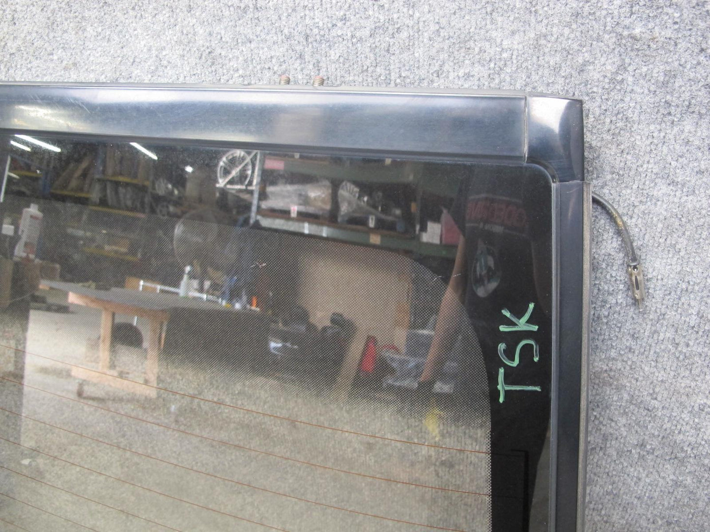 86-92 Toyota Supra MK3 NA Rear Trunk Lid Hatch Liftgate Tailgate w Glass OEM