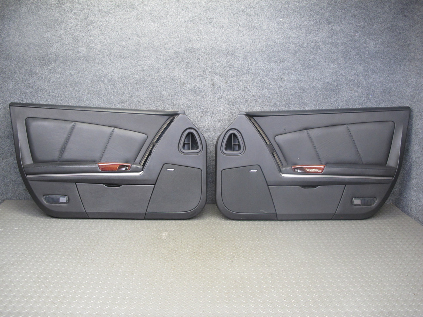 2004-2008 Cadillac XLR Front Left & Right Side Interior Door Panel Black Set