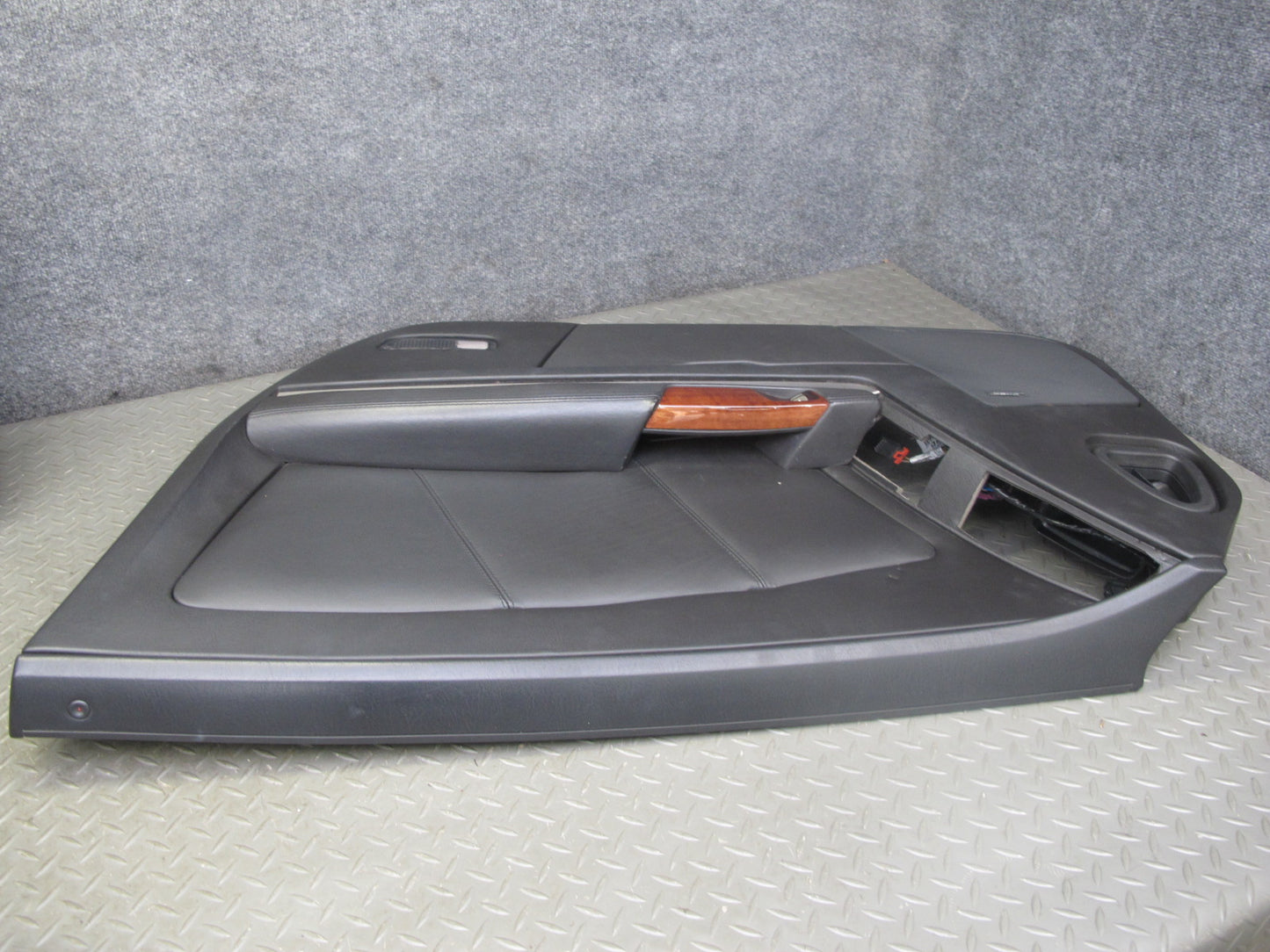 2004-2008 Cadillac XLR Front Left & Right Side Interior Door Panel Black Set