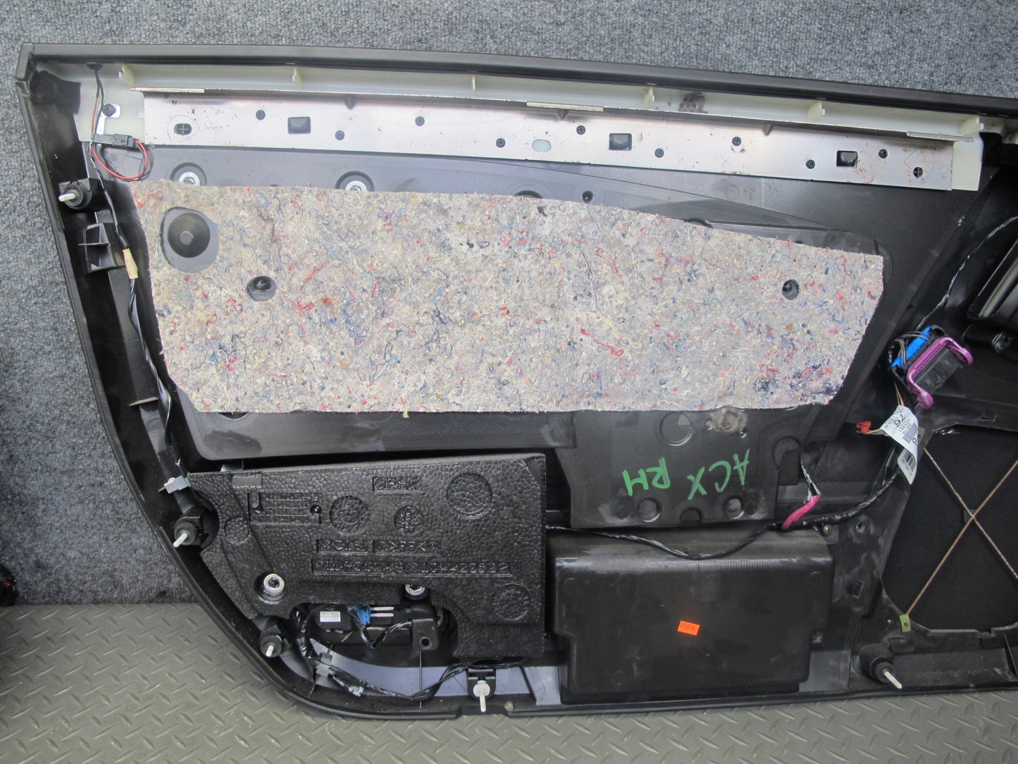 2004-2008 Cadillac XLR Front Left & Right Side Interior Door Panel Black Set