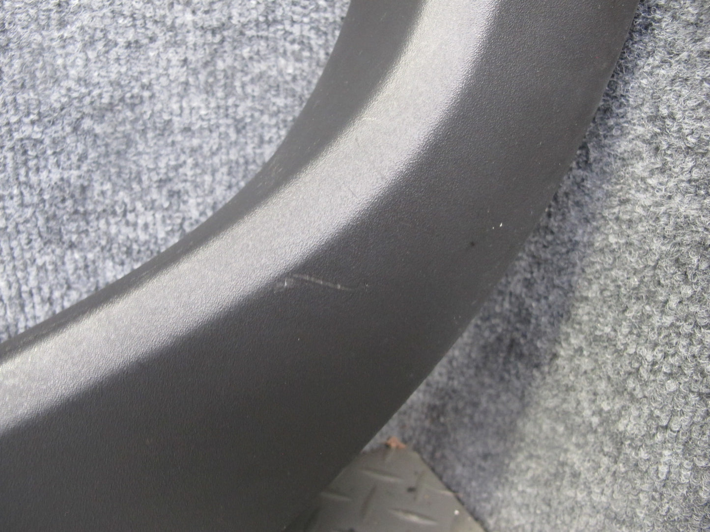 2004-2009 Cadillac XLR Left & Right Side B Pillar Cover Panel Trim Set