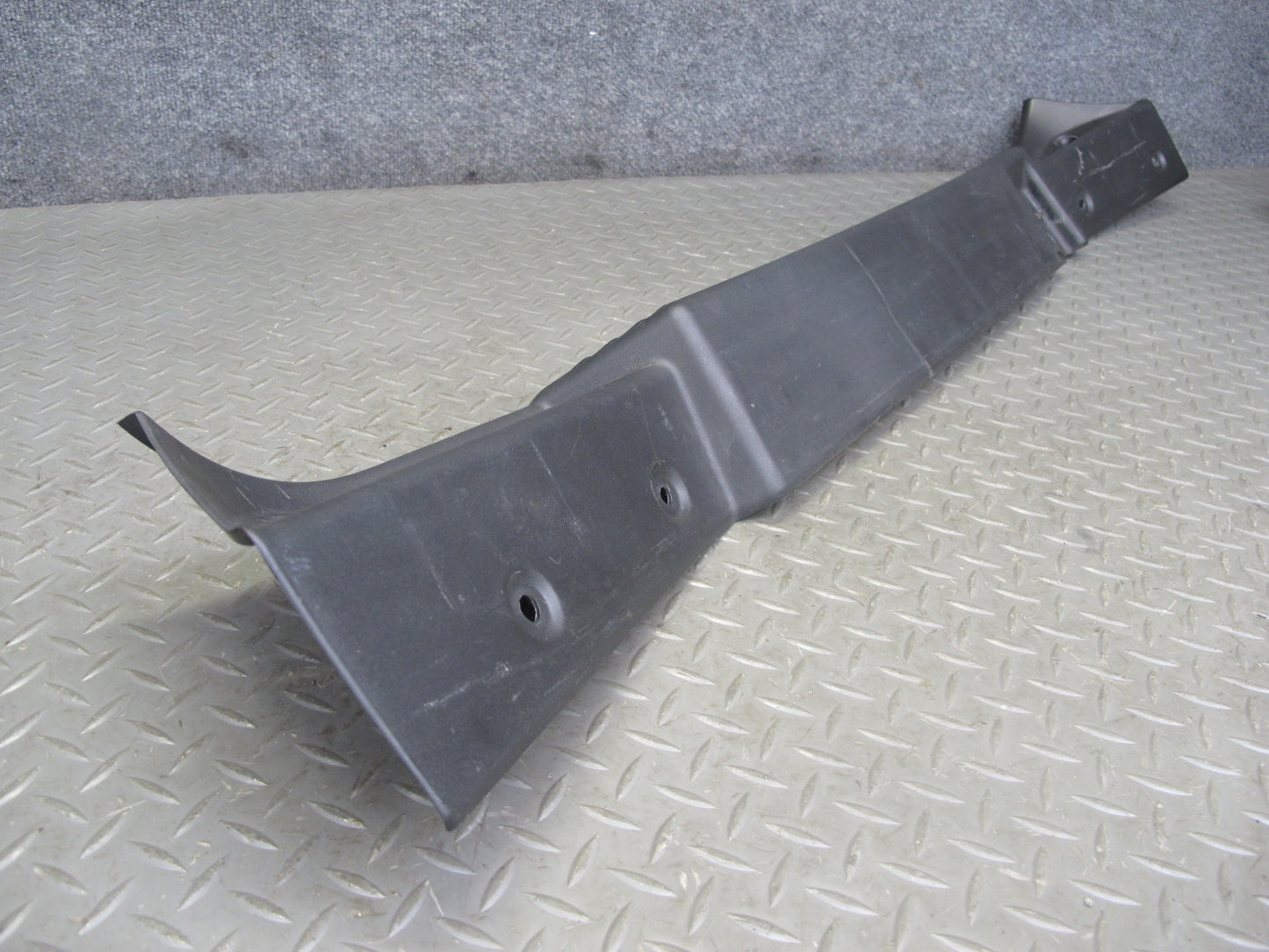 2004-2009 Cadillac XLR Rear Trunk Lid Lock Latch Trim Cover Panel 15147014