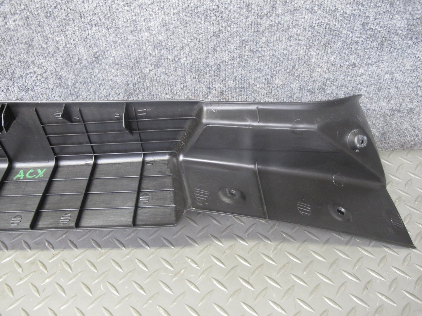 2004-2009 Cadillac XLR Rear Trunk Lid Lock Latch Trim Cover Panel 15147014