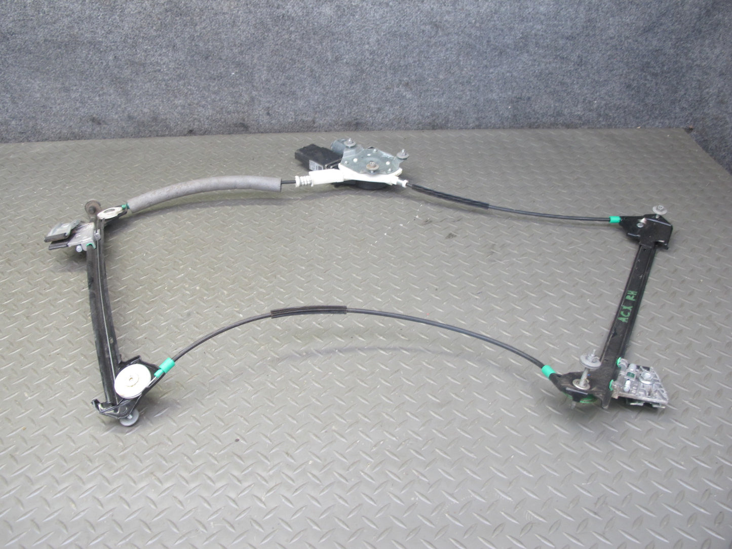 2004-2009 Cadillac XLR Front Right Passenger Side Window Regulator W/ Motor