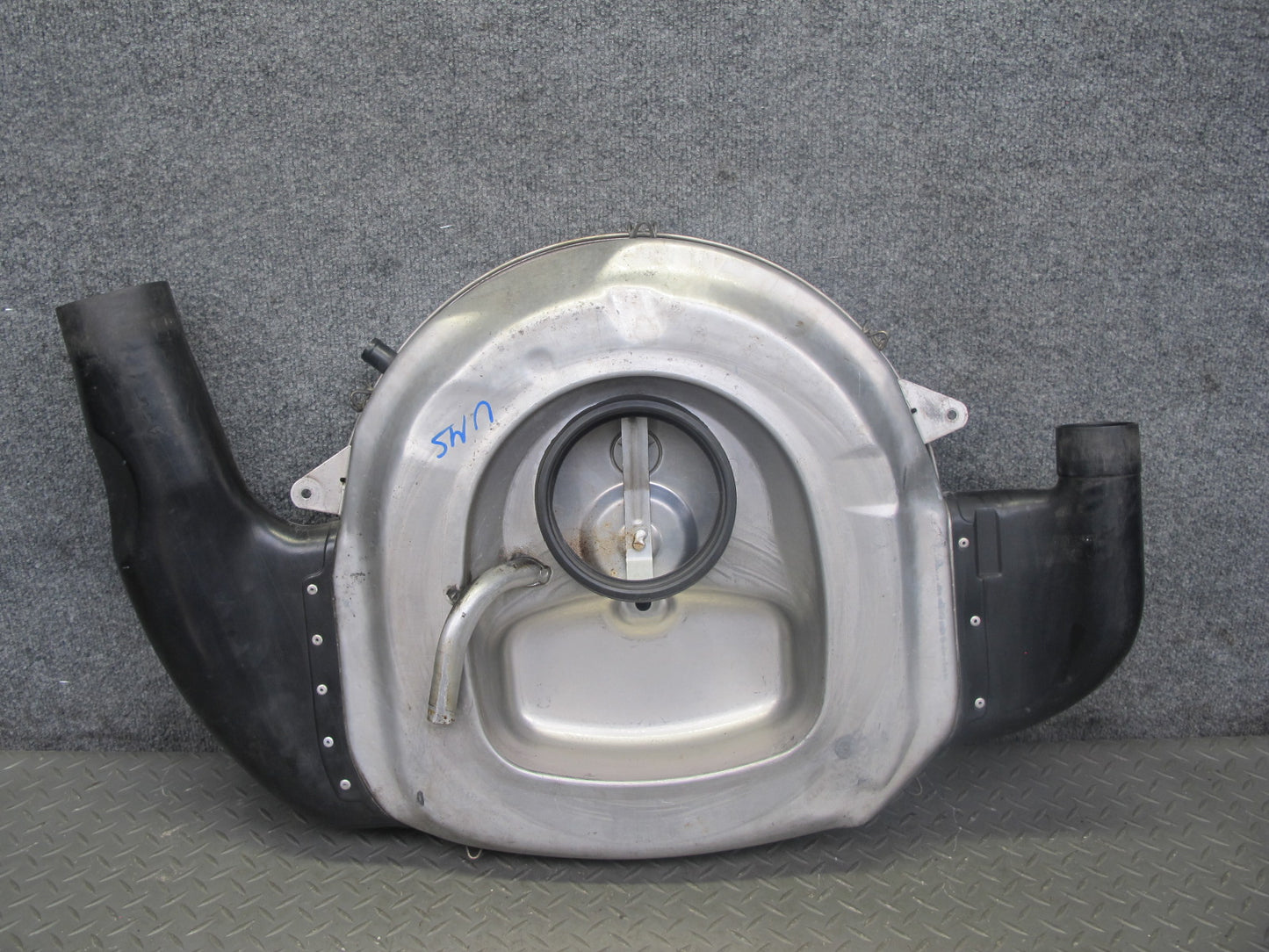 86-91 Mercedes W126 Air Intake Cleaner Filter Box 0110949902 OEM