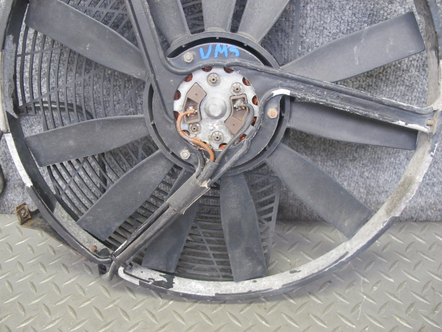 86-91 Mercedes W126 Engine Cooling Fan Motor OEM