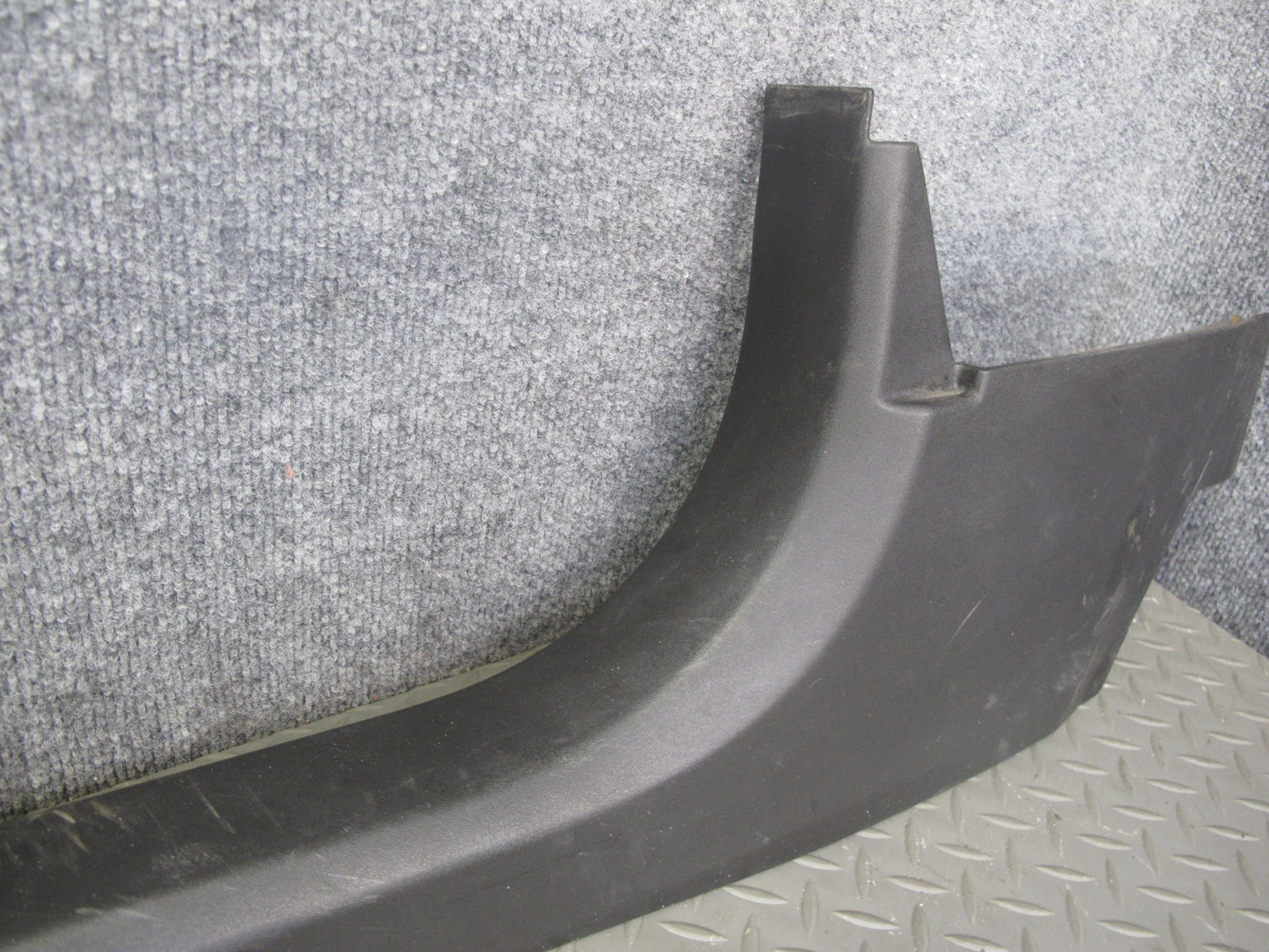 2004-2009 Cadillac XLR Left & Right Side Door Sill Step Cover Panel Trim Set