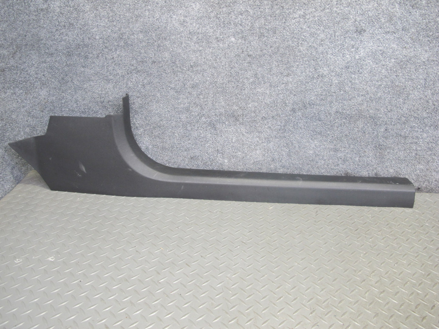 2004-2009 Cadillac XLR Left & Right Side Door Sill Step Cover Panel Trim Set
