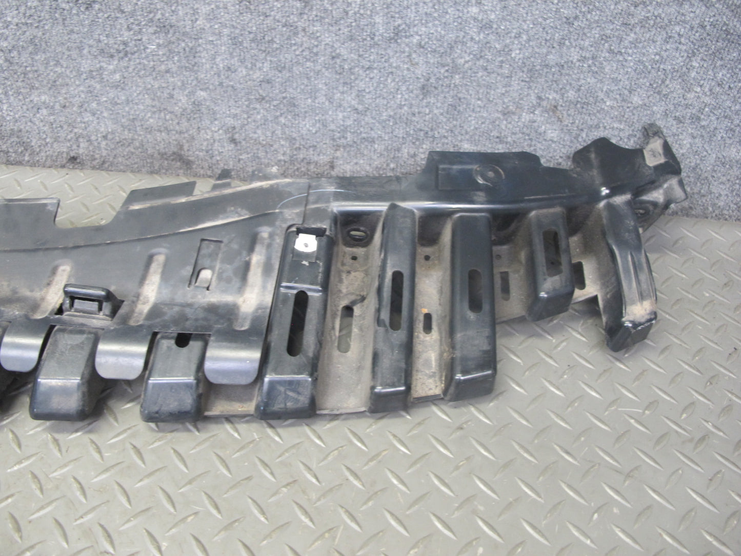 2013-2017 Range Rover L405 Front Bumper Support Mount Bracket CK52-17A793-AA