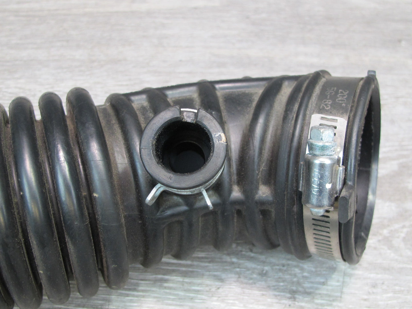 09-20 Nissan Z34 370Z VQ37VHR Right Air Intake Duct Hose Pipe OEM