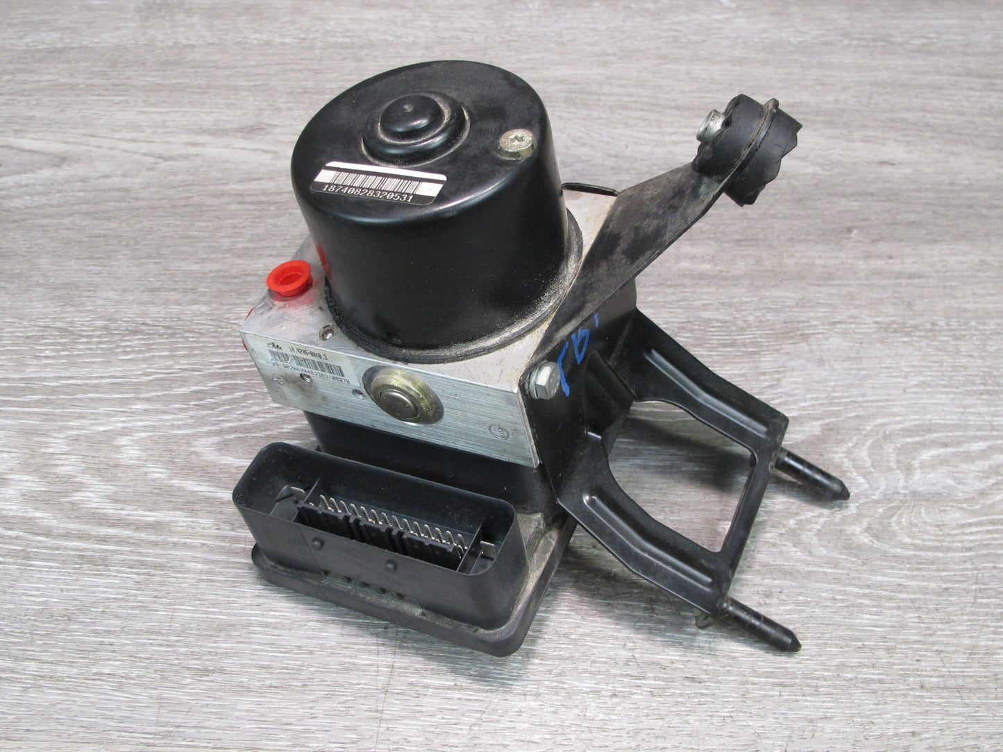 2003-2006 BMW E46 M3 Anti Lock Brake ABS Pump Module 2282250