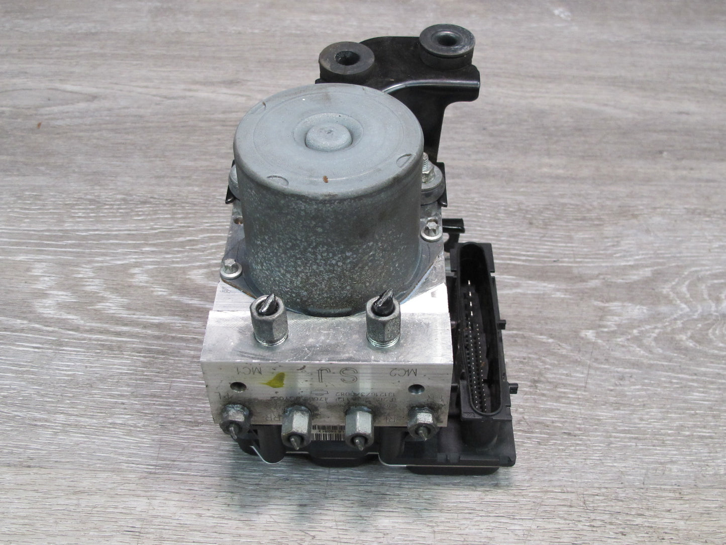 13-14 Nissan Z34 370Z A/T Convertible ABS Anti-lock Brake Pump Module Unit OEM