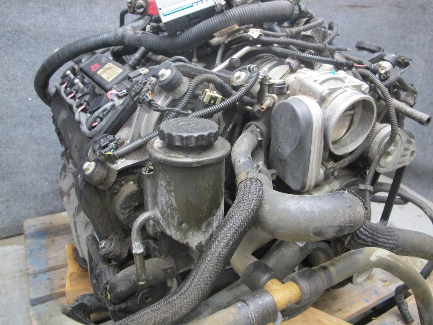 2006 Cadillac XLR 4.6L V8 LH2 RWD VIN A 8TH Digit Complete Engine Motor 127K