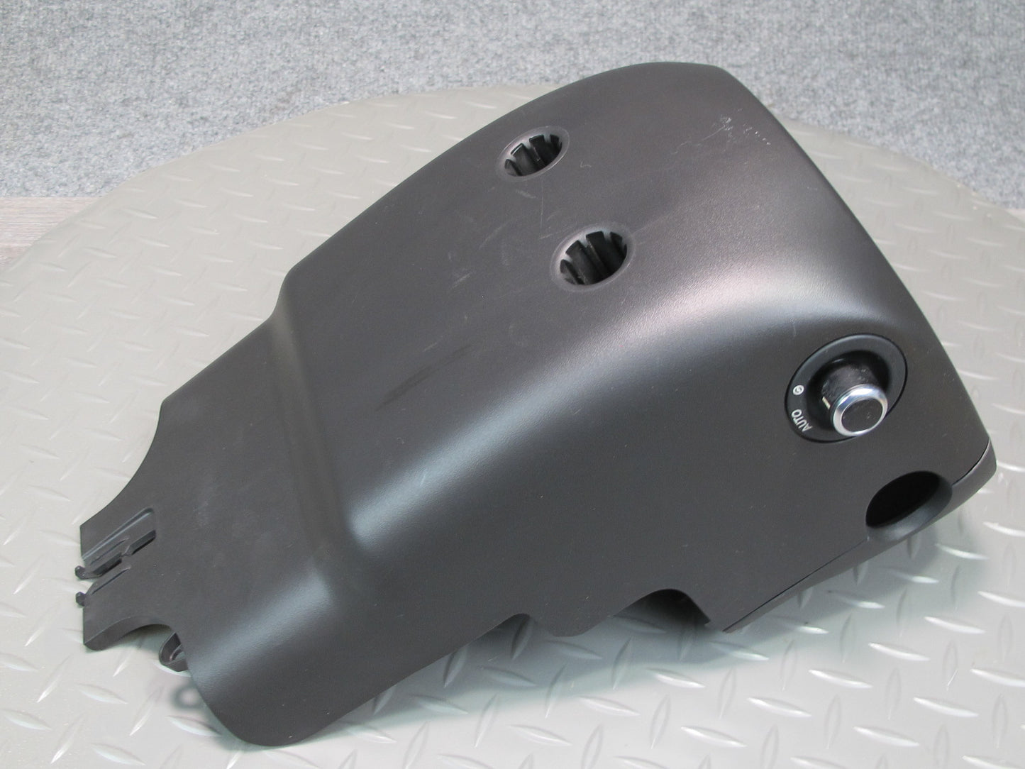 2013-2017 Land Range Rover L405 Steering Column Upper & Lower Trim Panel
