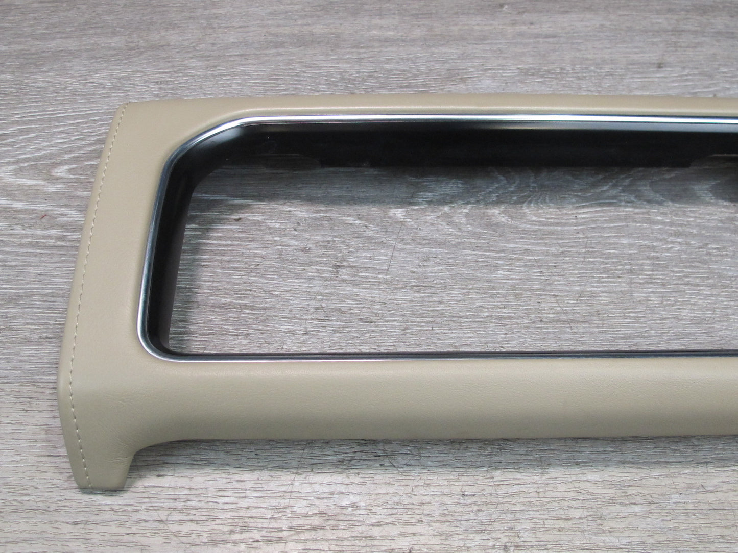 2013-2017 Land Range Rover L405 Dash Center Trim Bezel Cover Panel
