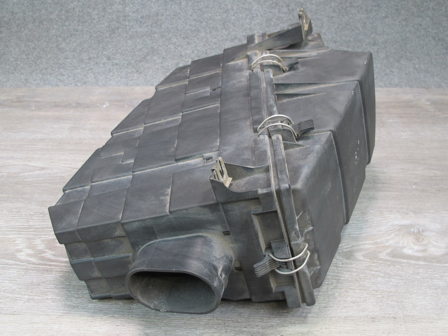 94-99 Mercedes W140 S320 Air Intake Cleaner Filter Box Assembly OEM