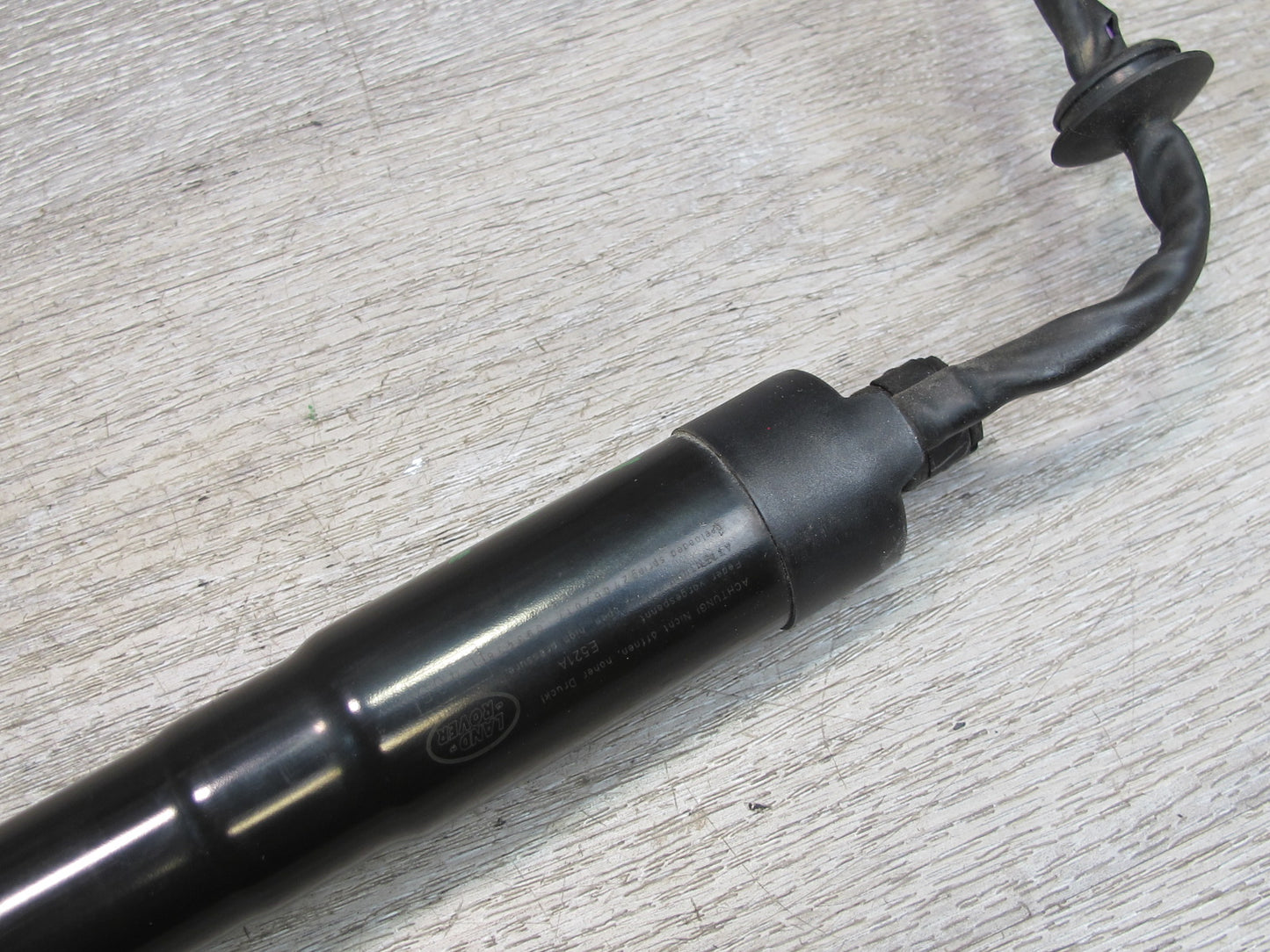 2013-2022 Land Range Rover L405 Rear Trunk Shock Cylinder Set of 2