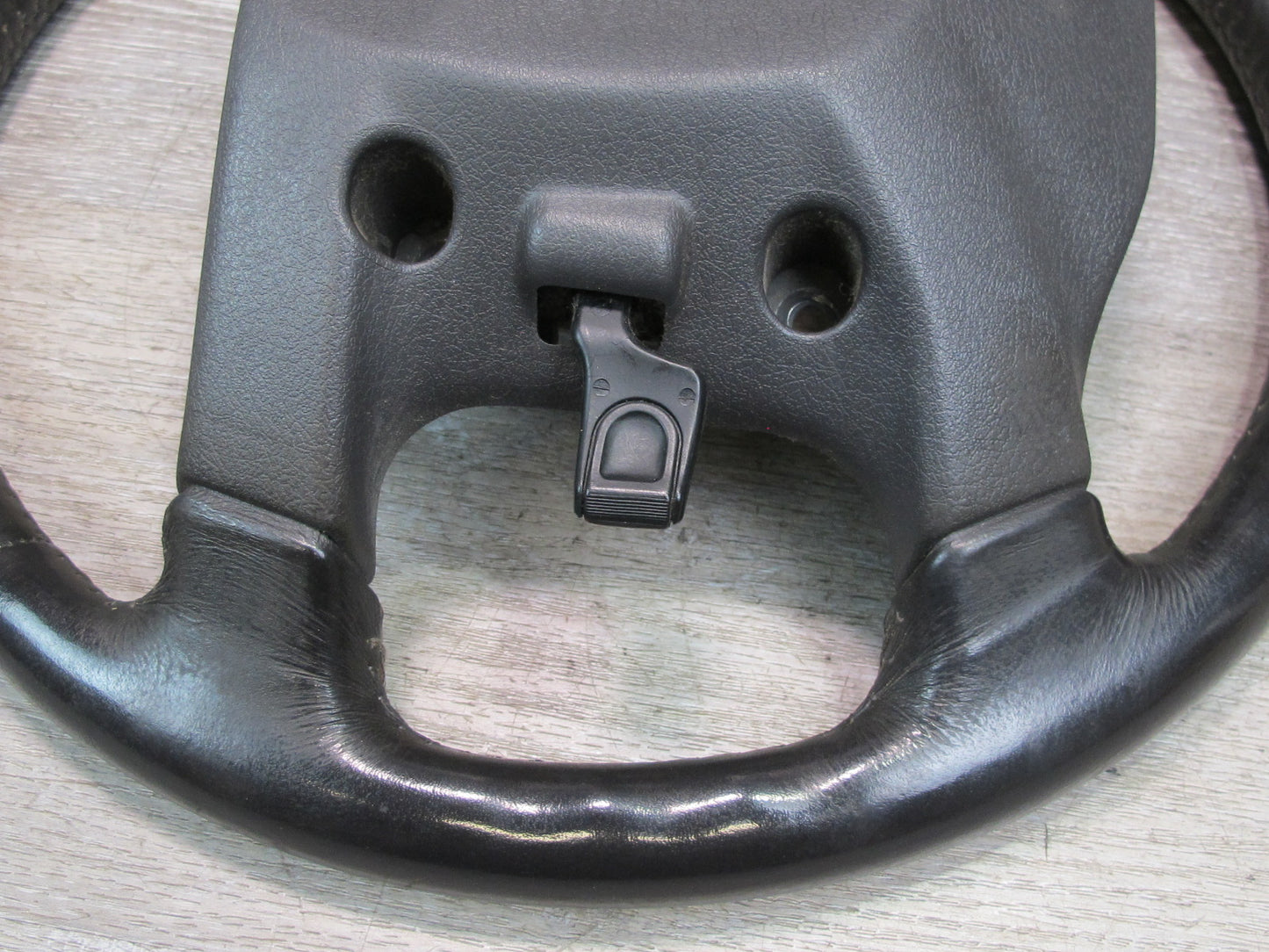 91-93 Mitsubishi 3000GT Dodge Stealth Leather Steering w Cruise Switch OEM