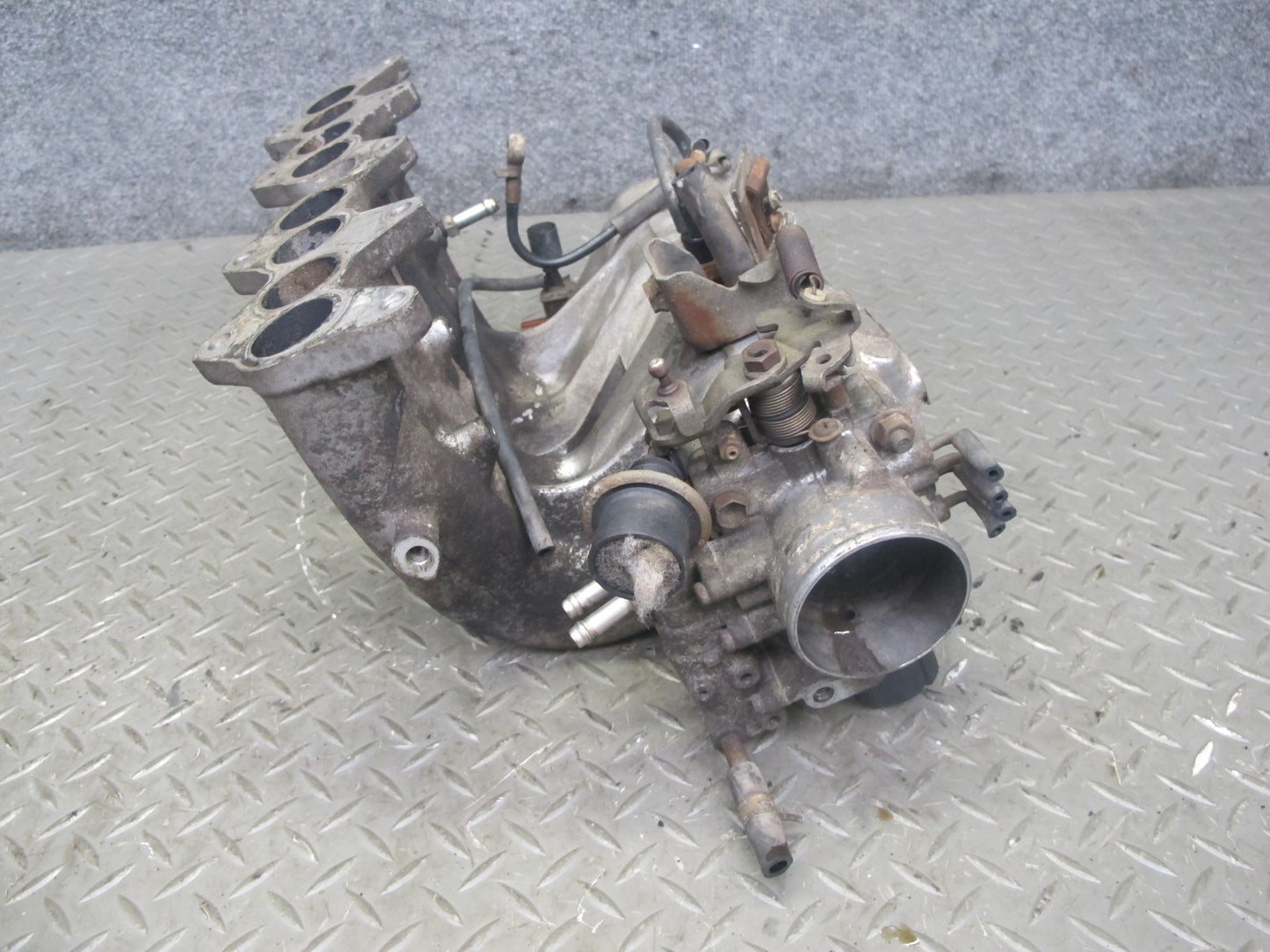 88-89 Toyota MR2 AW15 4AGELC Tvis Intake Manifold w Throttle Body 83K Miles OEM