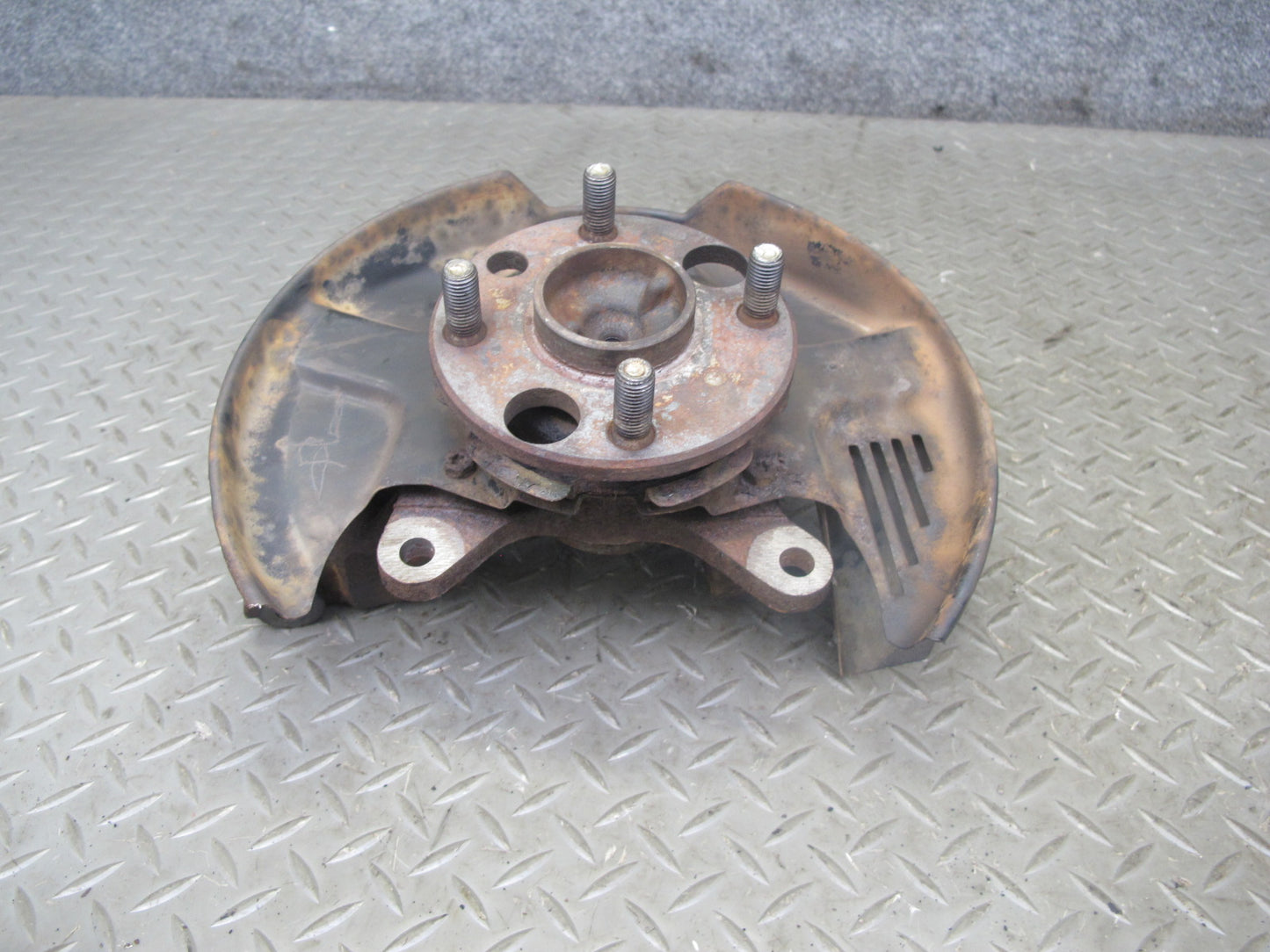 87-89 Toyota MR2 AW15 Front Left Spindle Knuckle Wheel Hub 83K Miles OEM