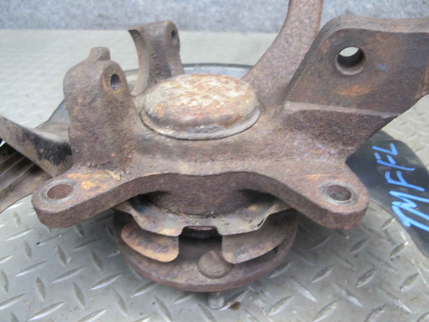 87-89 Toyota MR2 AW15 Front Left Spindle Knuckle Wheel Hub 83K Miles OEM