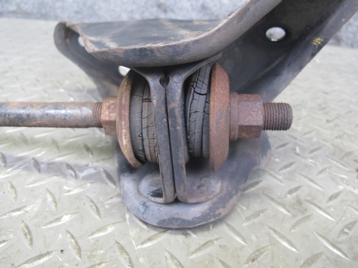 85-89 Toyota MR2 Front Left Suspension Lower Control Arm & Strut Rod Set 83K OEM